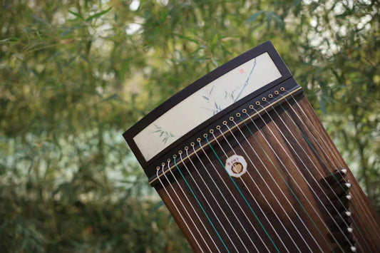 Buy guzheng with free international delivery, quality guzheng, 125cm guzheng, travel size guzheng, small guzheng with quality sound, top-rated guzheng, 125厘米古筝,便携古筝,古筝转运,高性价比古筝,海外买古筝, 海外古筝专营店