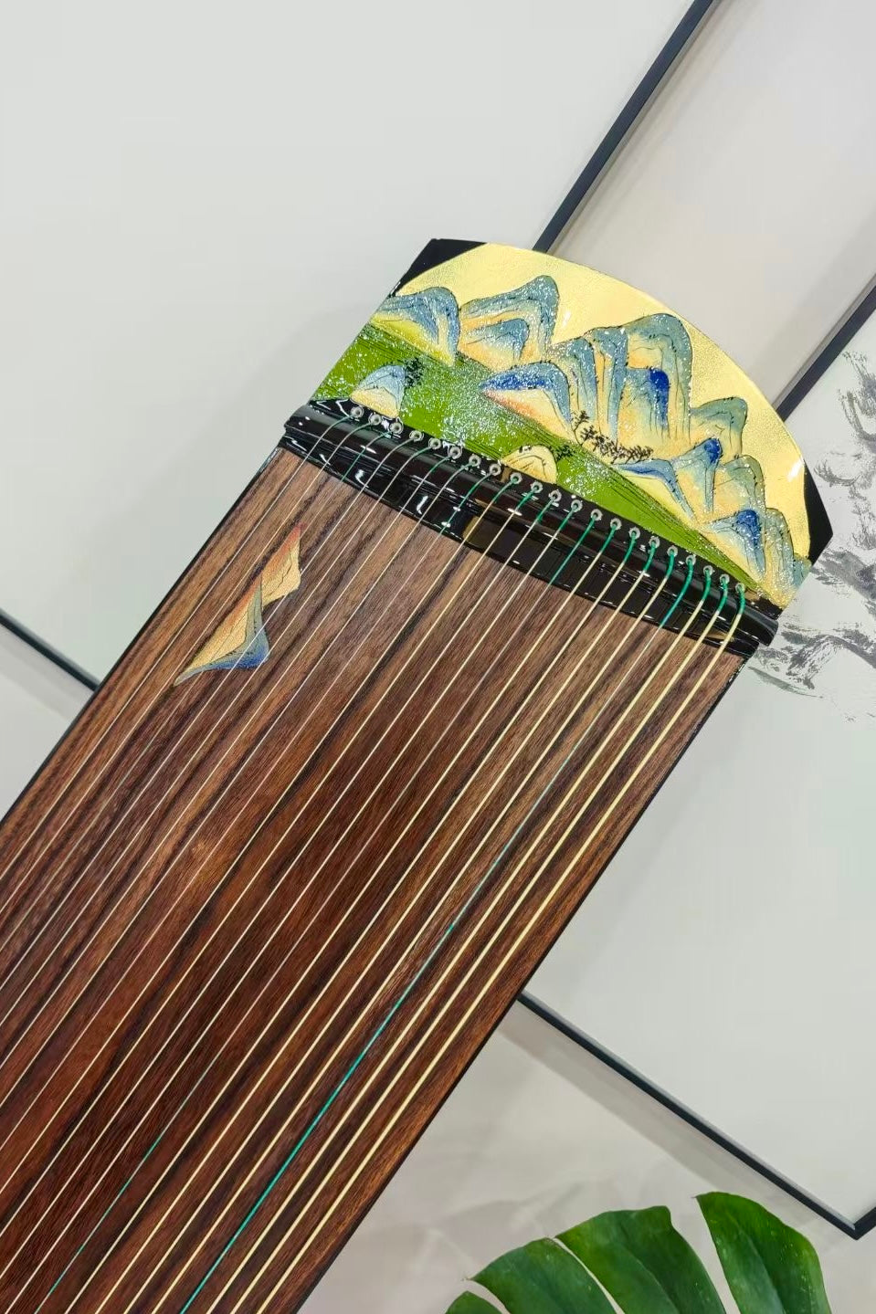 buy guzheng, affordable guzheng, small guzheng, 135cm guzheng, Haitang guzheng, high quality guzheng, premium guzheng, guzheng with free shipping, 小古筝,1米古筝,1.35米古筝,便携古筝,海棠古筝,海外买古筝,高性价比古筝