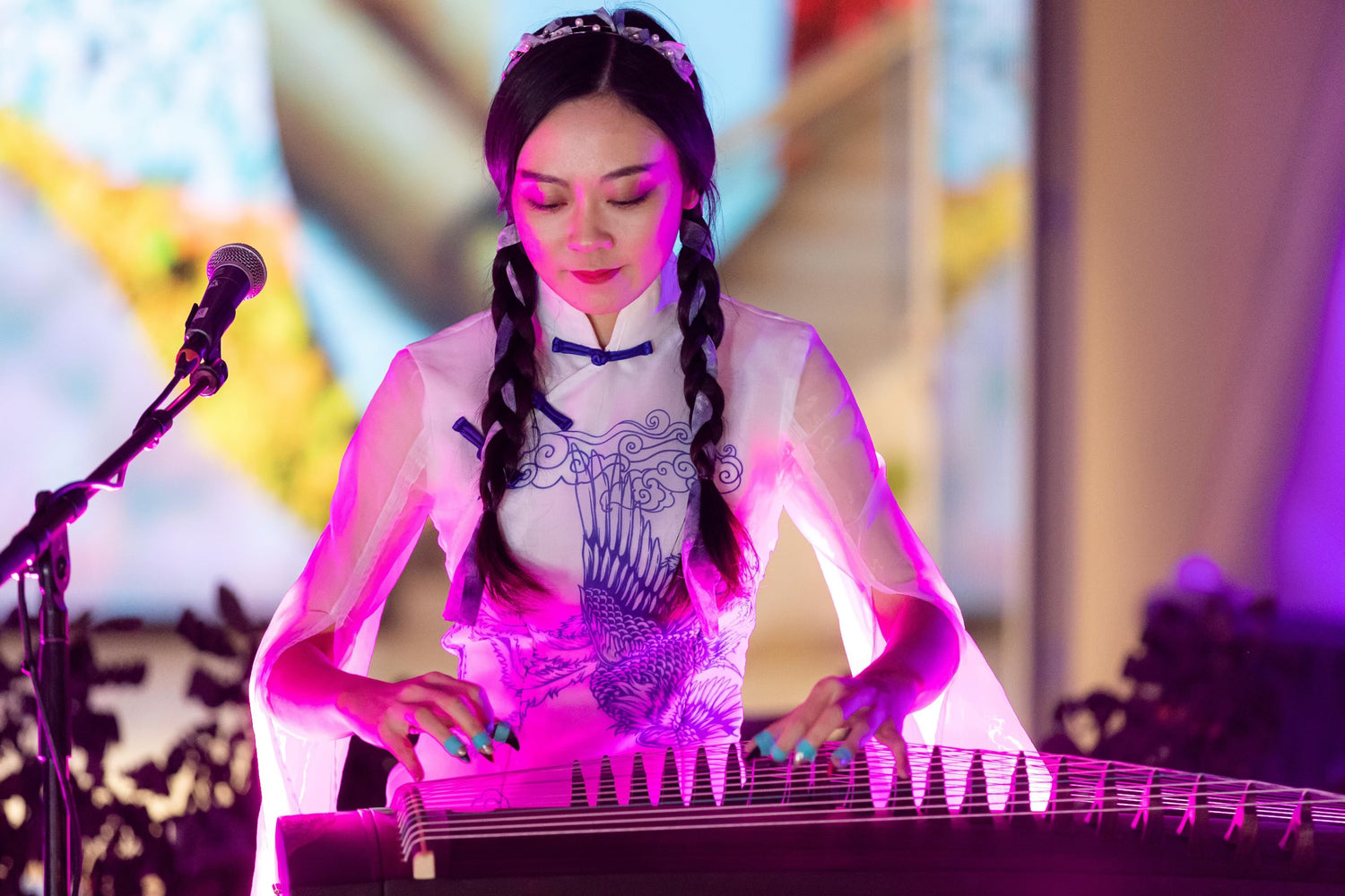 Top guzheng player Qing Du, Guzheng performer in London, Guzheng Soloist, London Guzheng concert, Chinese New Year, 英国民乐演奏, 英国古筝艺术家, 伦敦古筝演出, 海外春节古筝表演