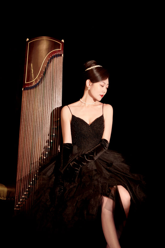 Top guzheng player Qing Du, Guzheng performer in London, Guzheng Soloist, London Guzheng concert, Chinese New Year, 英国民乐演奏, 英国古筝艺术家, 伦敦古筝演出, 中国春节古筝表演