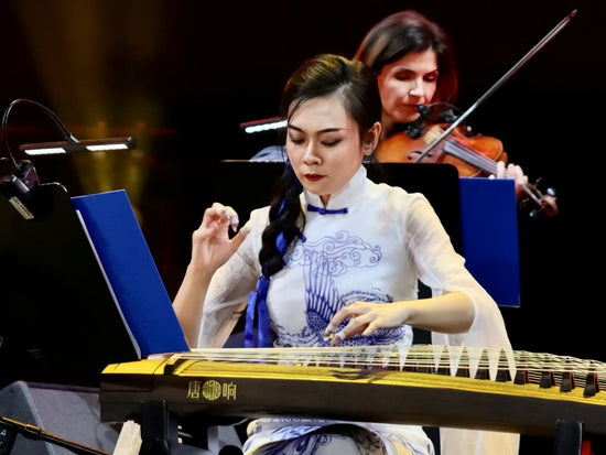 Top guzheng player Qing Du, Guzheng performer in London, Guzheng Soloist, London Guzheng concert, Chinese New Year, 英国民乐演奏, 英国古筝艺术家, 伦敦古筝演出, 海外春节古筝表演