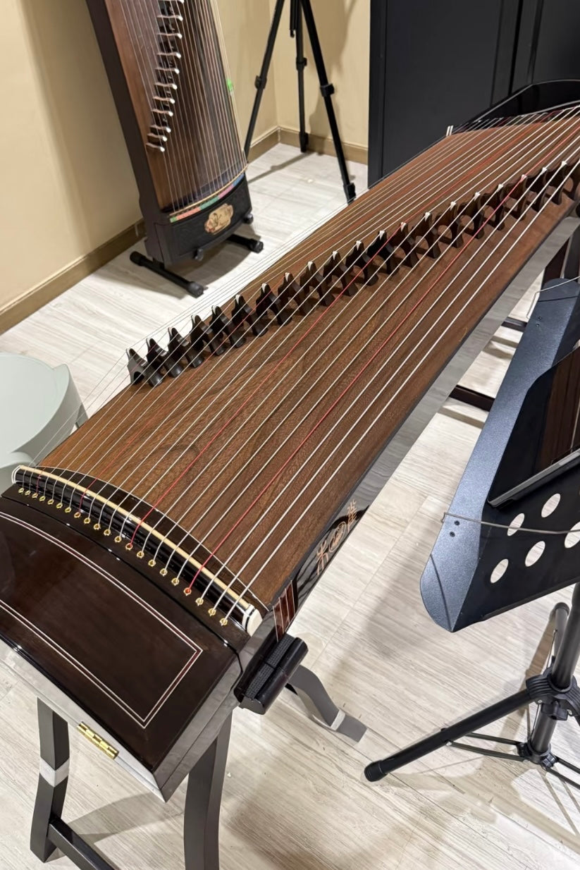 Zhuque Guzheng 980, Scarlet Bird guzheng, full carved guzheng, buy guzheng, 163cm guzheng, full-size guzheng, quality guzheng, premium guzheng, 朱雀古筝980,朱雀海外代理, 整挖古筝,高端古筝,海外买古筝,高性价比古筝