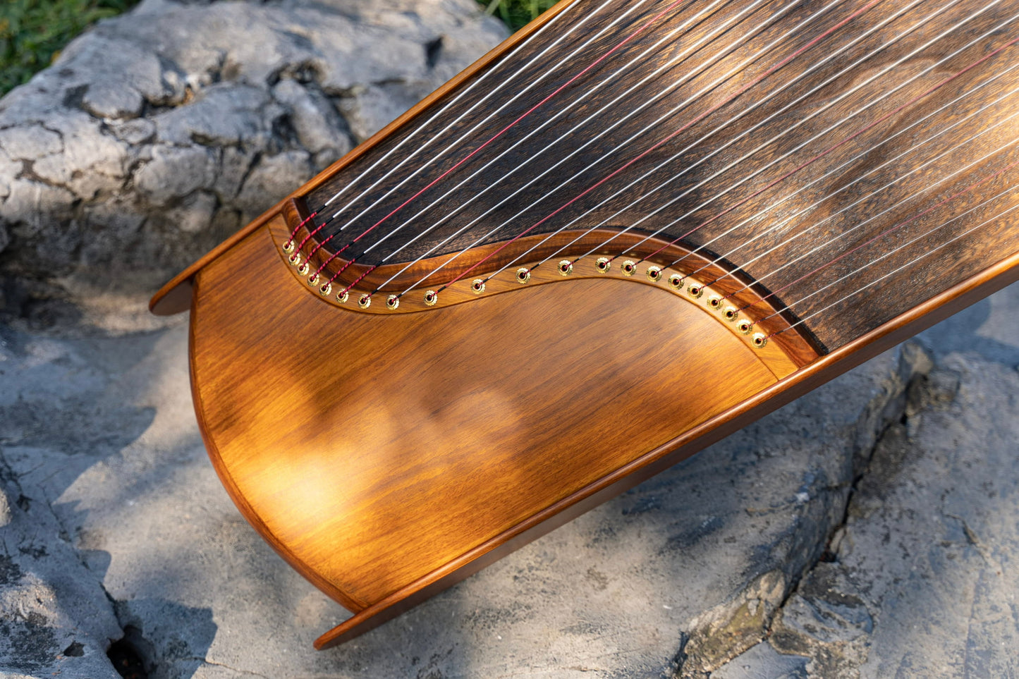 Chinese music store - premium guzheng carefully-picked by Guzheng expert Qing Du, guzheng lessons near me, guzheng for sale worldwide, 高性价比挖筝, 整挖古筝, 买古筝, 学古筝, 古筝老师