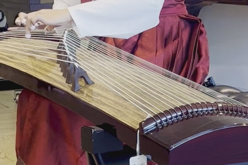 buy guzheng with great quality, Sanhao Guzheng, 135cm guzheng, small guzheng, travel-size guzheng, quality guzheng, premium guzheng, 三好古筝，古筝海外专卖店，1.35米小古筝，便携古筝，海外买古筝，高品质古筝，高性价比古筝