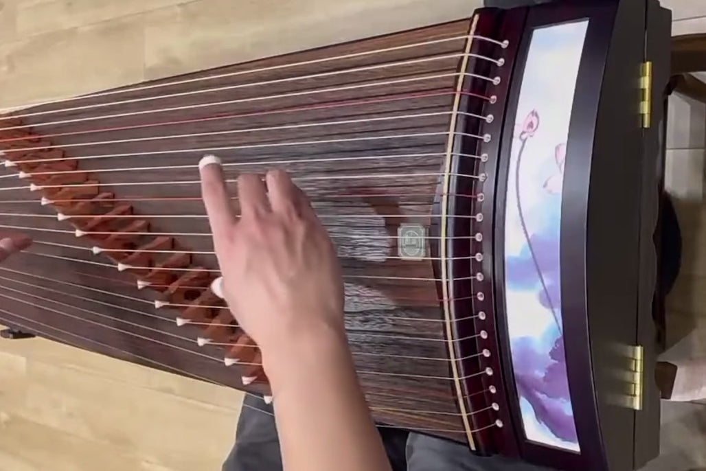 Best guzheng brands, buy guzheng with free shipping, affordable guzheng, small guzheng, 100cm-135cm guzheng, top rated guzheng, quality guzheng, premium guzheng, 小古筝，135古筝，便携古筝，高品质古筝, 海外买古筝，高性价比古筝