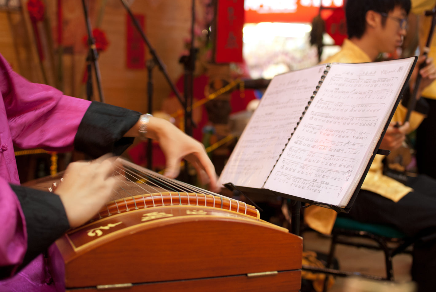 Guzheng Lessons Group Lessons Online Lessons 全球古筝课程