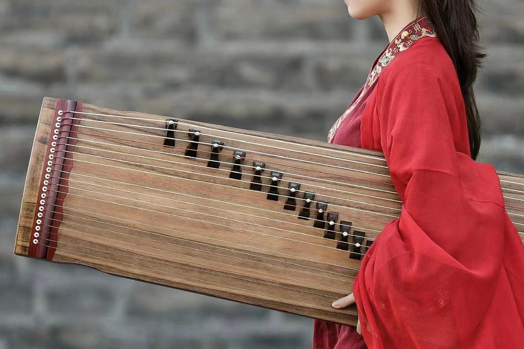 buy quality travel-size guzheng with Guzheng World | Carefully-picked by Guzheng expert Qing Du | 高性价比便携古筝｜买古筝｜学古筝｜古筝世界