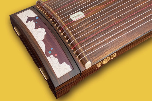 buy premium 135cm travel-size guzheng with Guzheng World | Carefully-picked by Guzheng expert Qing Du | 高性价比便携古筝｜买古筝｜学古筝｜古筝世界
