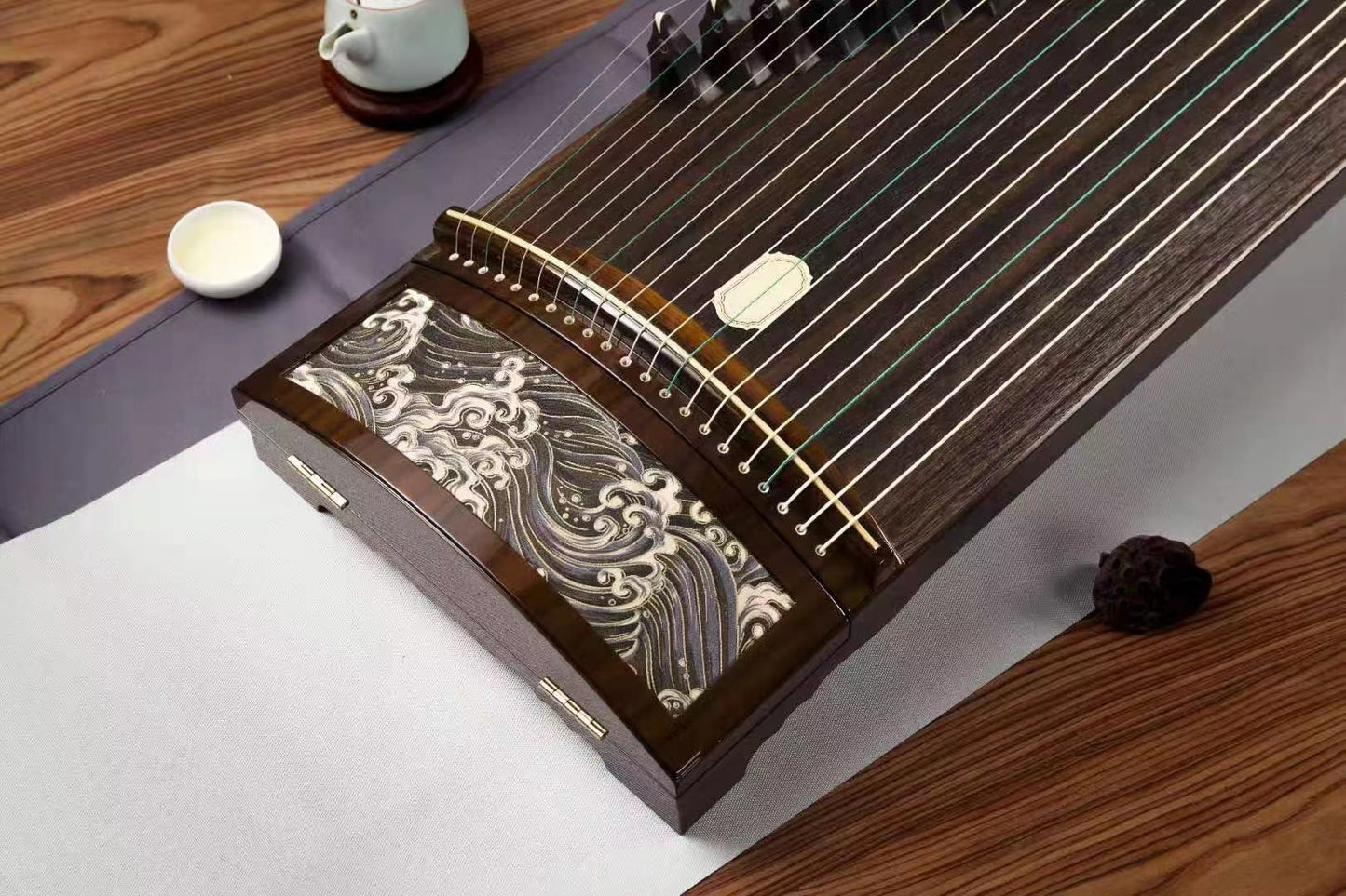buy high-quality guzheng with confidence from Guzheng expert Qing Du | 高性价比古筝｜在海外买古筝